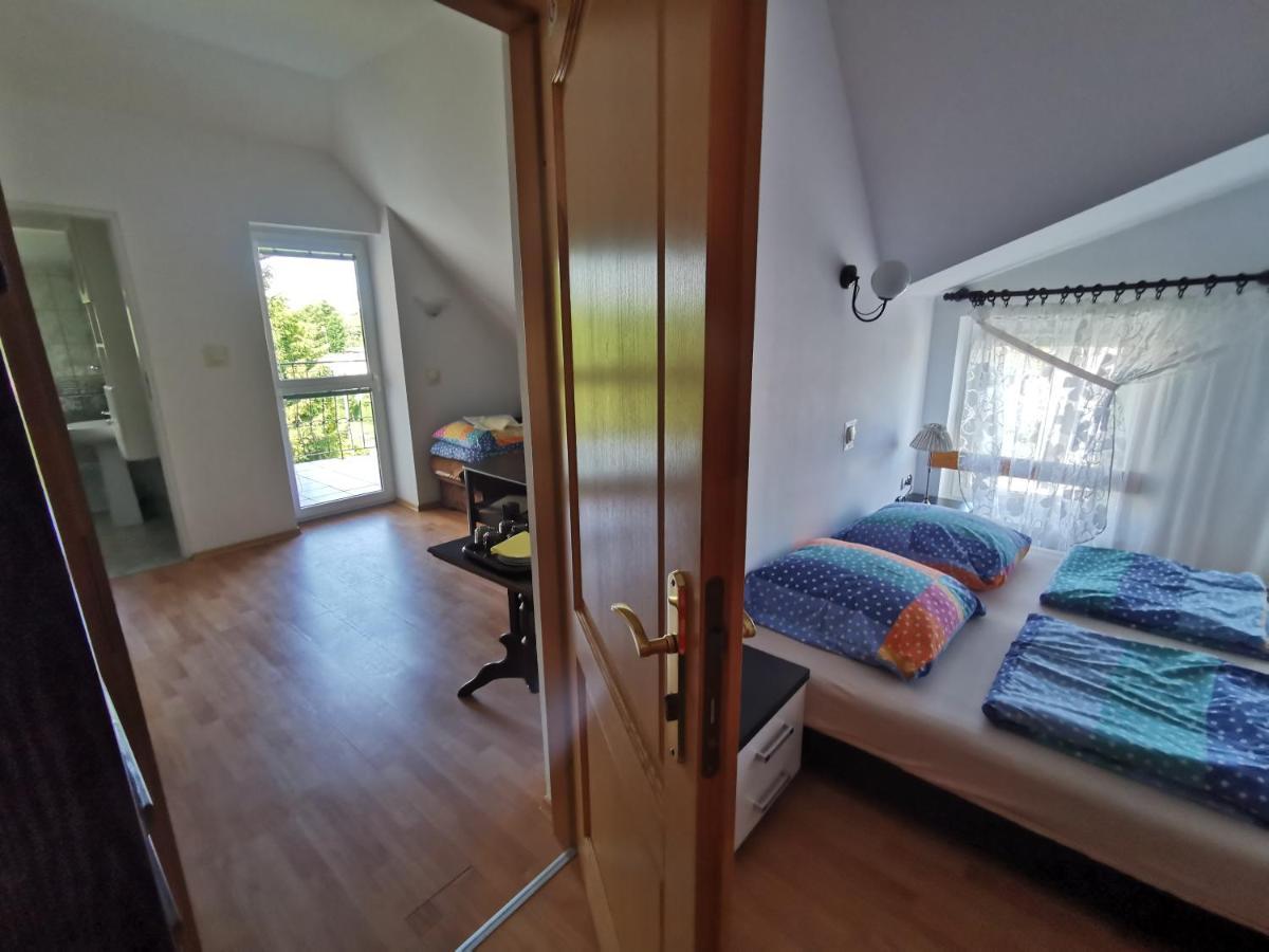 Dom Wczasowy Maja Dźwirzyno Esterno foto