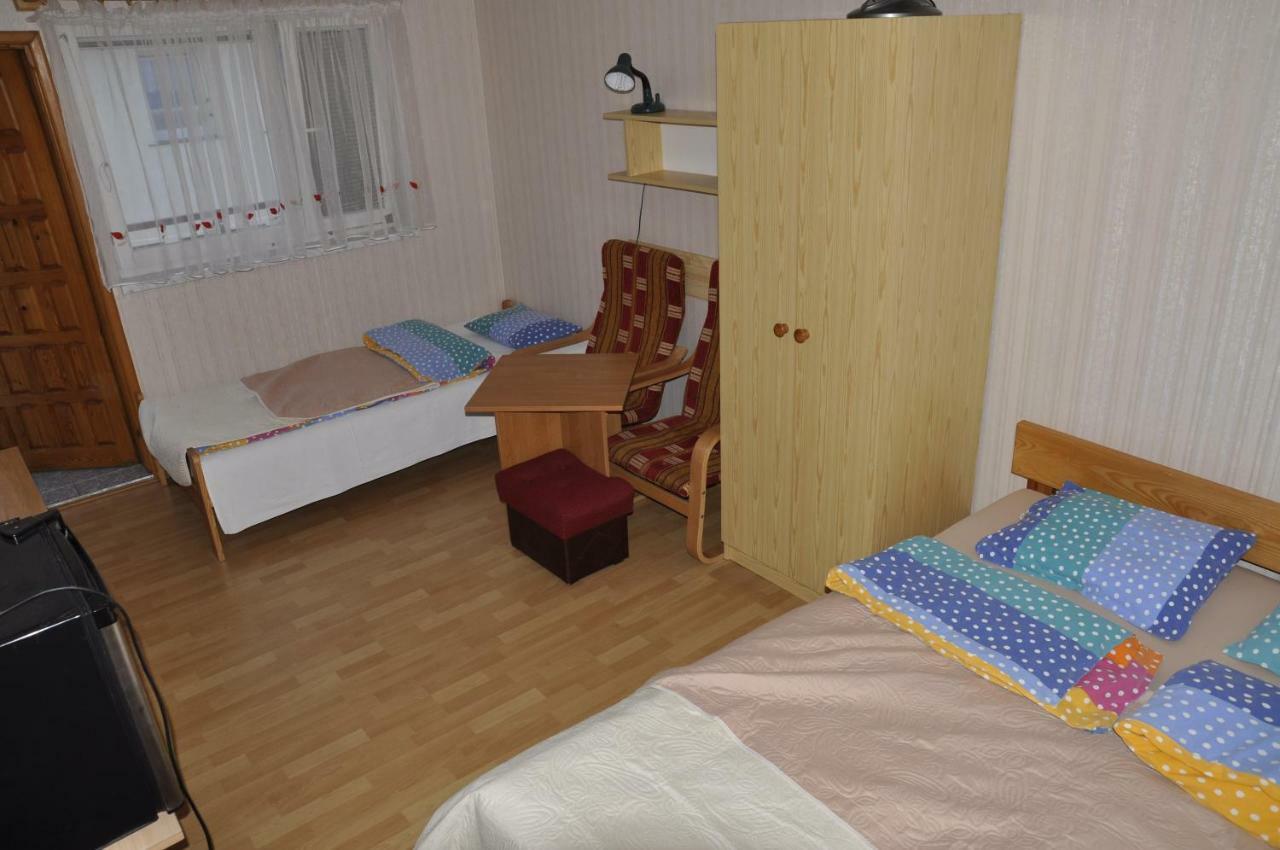 Dom Wczasowy Maja Dźwirzyno Esterno foto